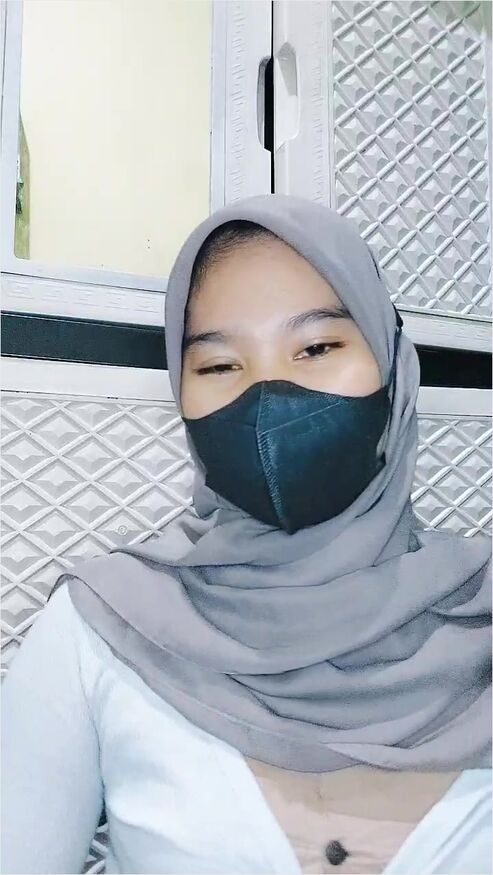 Aish 01