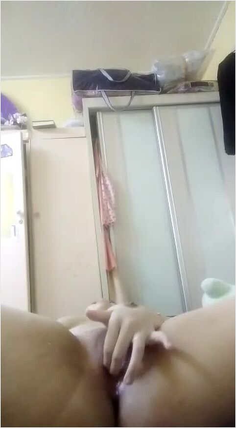 Thumbnail Video Sex Salwa Suka Ngocok 6 lonte