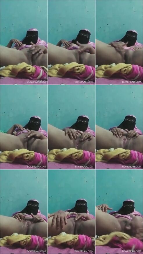 Video Sex BOKEP TERBARU 2 HIJAB CADAR BBW PAMER LUBANG KEMALUAN  Bahan Lokal