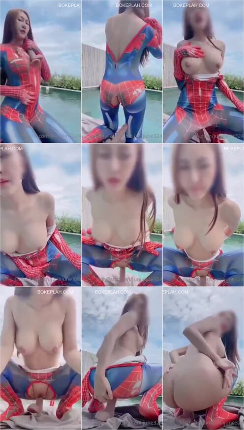 Nong June berpakaian seperti Spider Man Sosok gadis yang super menggoda