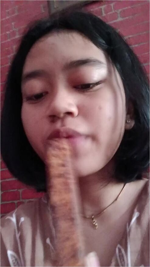 Thumbnail Video Sex Clara Abege Bugil 3 lonte
