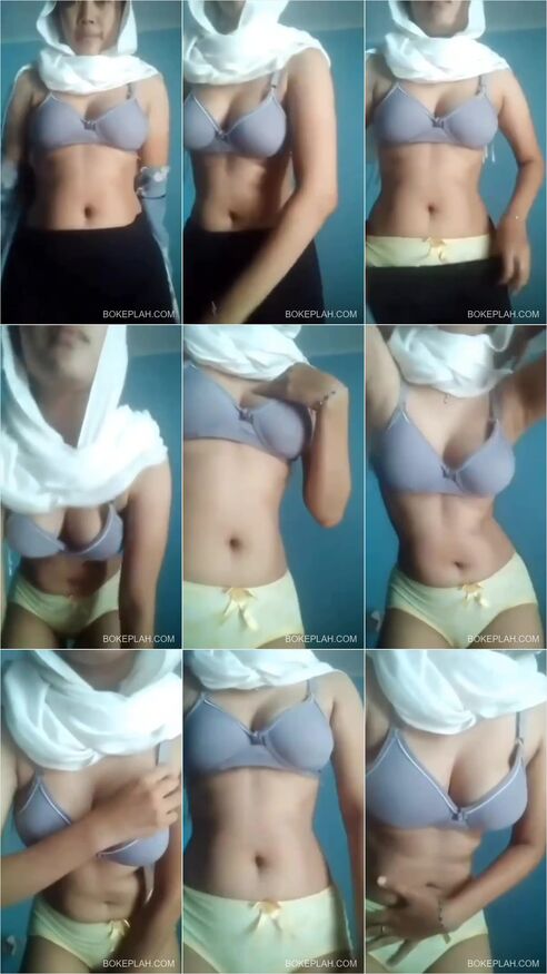 Thumbnail Video Sex Jilbab 543  Bahan Lokal