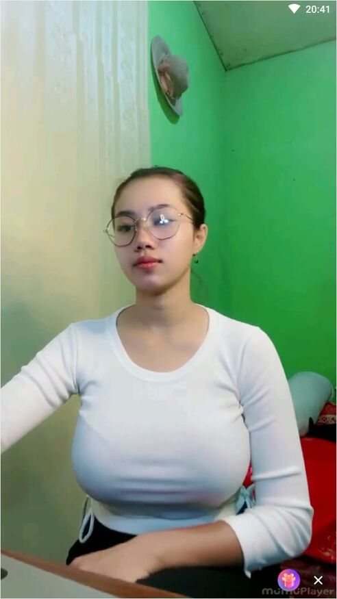Thumbnail Video Sex Elavar Tobrut Gelantungan 1 lonte