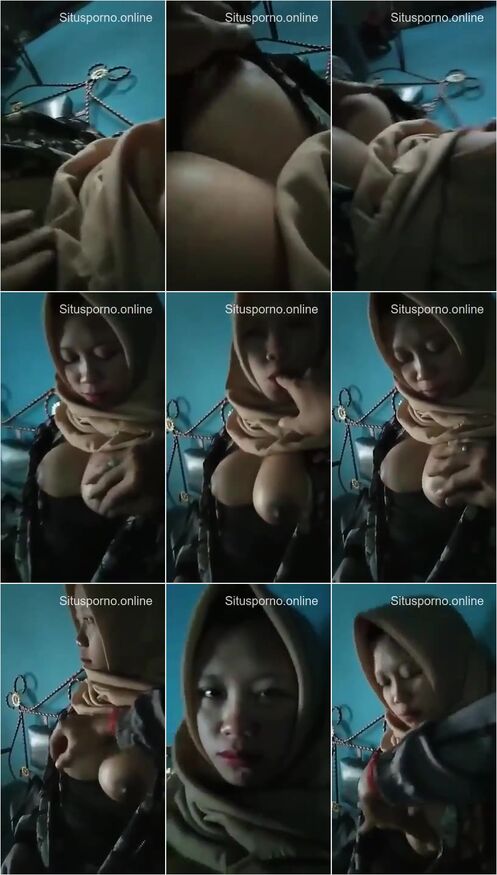 Video Sex Indo Jilbab ABG Di Mesumin Dengan Pak RT Bilang Sayang Jilbab Coklat  Bahan Lokal