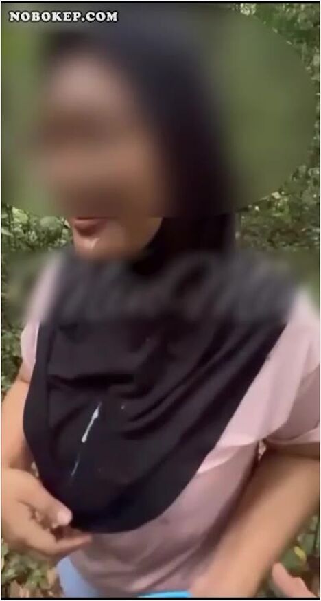 Bokep Indo Suruh Pacar Jilbab Nyepong Di Alam Terbuka