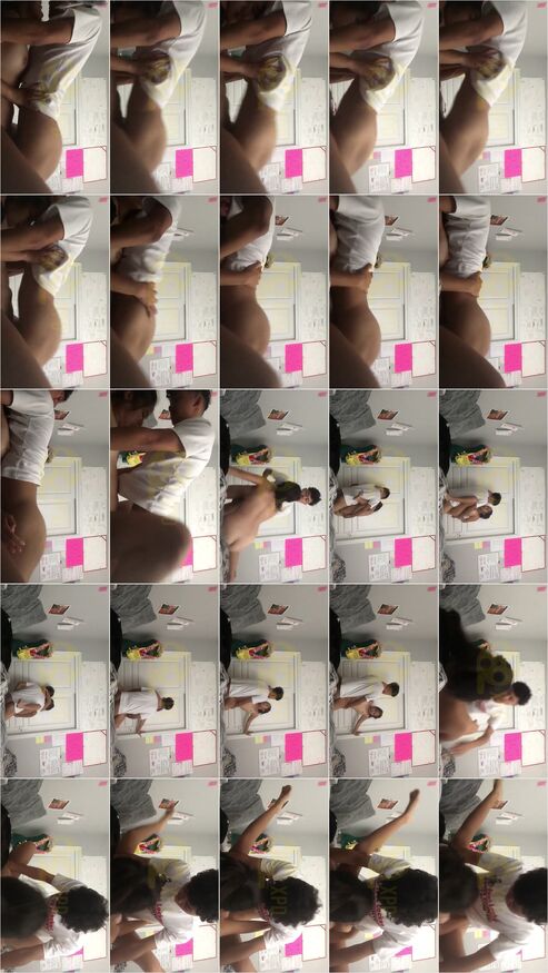 Thumbnail Video Sex Lembur kerja malah ngentot 3 lonte