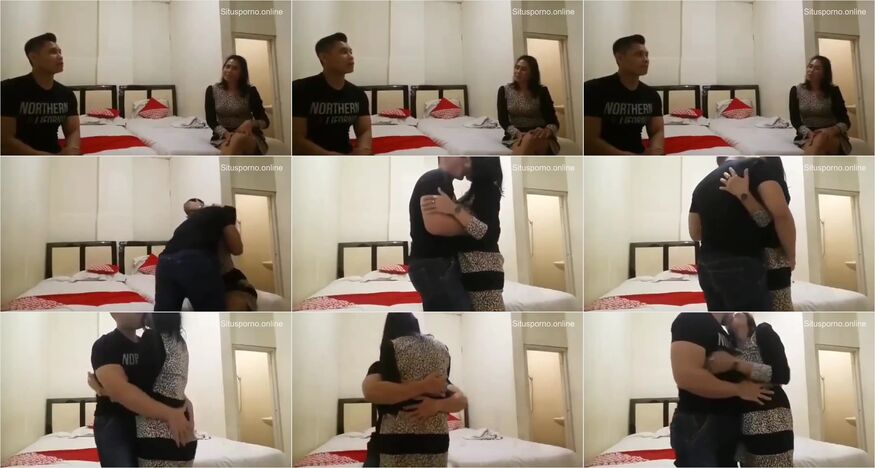 Thumbnail Video Sex adegan brondong muasin tante haus vid 1 Bahan Lokal