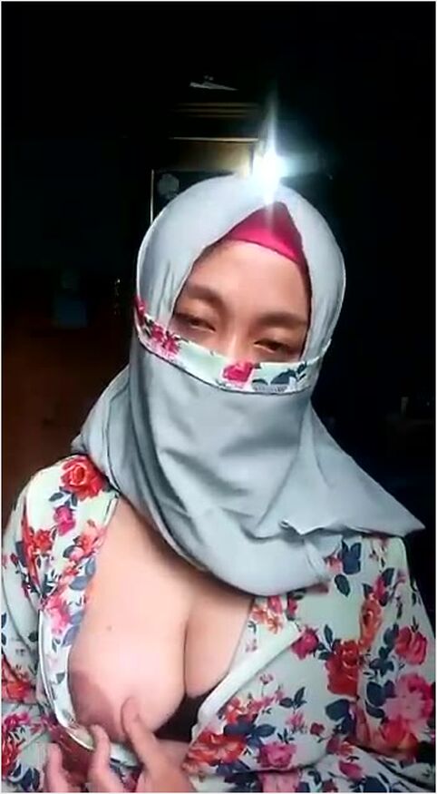 Thumbnail Video Sex Jilbab Bangsat 3 lonte