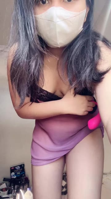 Yuyun ID 1812720462967975937 Hot51 telegram bot @DSrecordbot