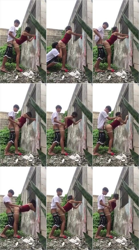 Video Sex  Kebelet ngewe PSK di tanah kosong  Bahan Lokal
