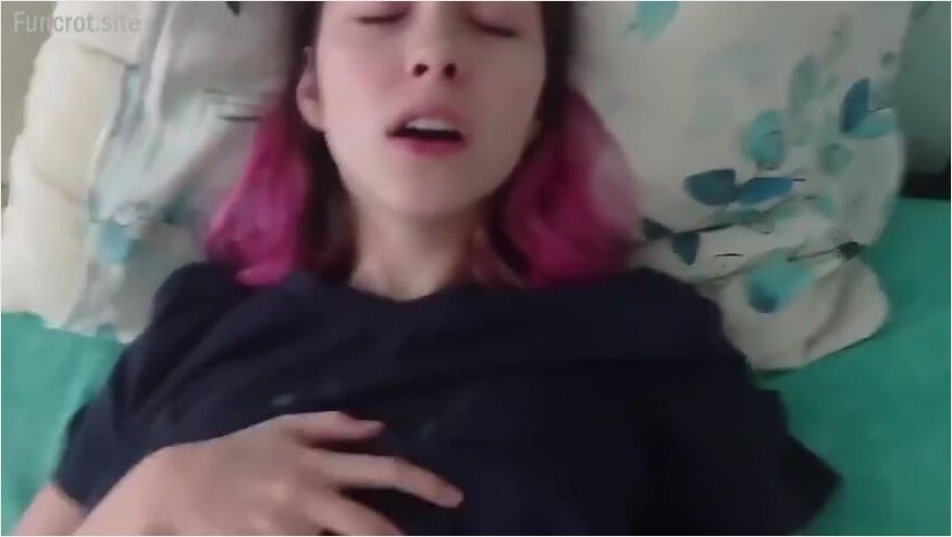 Video Sexabg Cantik Memek Mulus Disodok Nikmat Video Sex Indo Viral Film Dewasa Lonte
